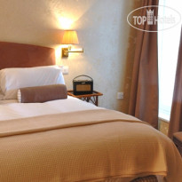 Donington Manor Hotel 
