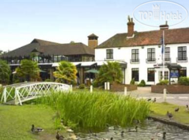 Hotel photo Best Western Frensham Pond Hotel 3*