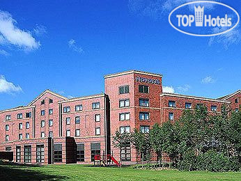 Hotel photo Novotel Newcastle Airport 3*