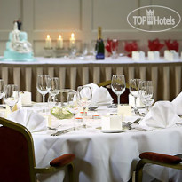 Mercure Farnham Bush Hotel 