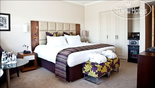 New photos from tourists Crowne Plaza Resort Colchester Five Lakes 4*