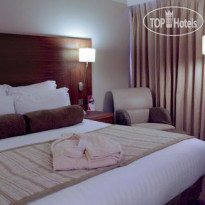 Crowne Plaza Manchester Airport 