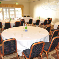 Holiday Inn Manchester Airport 
