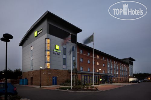 Hotelier's photos Holiday Inn Express Banbury M40, Jct. 11 3*