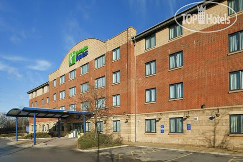 Hotelier's photos Holiday Inn Express Liverpool-Knowsley M57,jct.4 3*