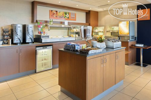 Hotel photo Holiday Inn Express Liverpool -John Lennon Airport 3*