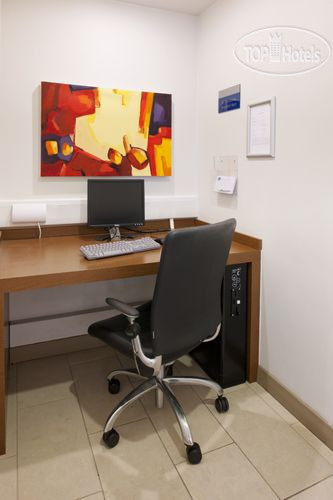 Hotel photo Holiday Inn Express East Midlands Airport 3*