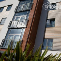 Roomzzz Leeds Headingley 