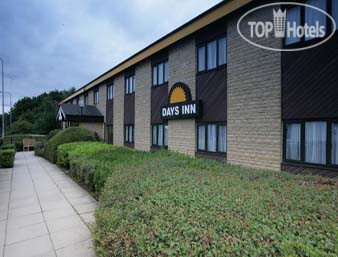 Hotelier's photos Days Inn Bradford M62 3*