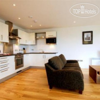 Broad Quay Serviced Apartments 