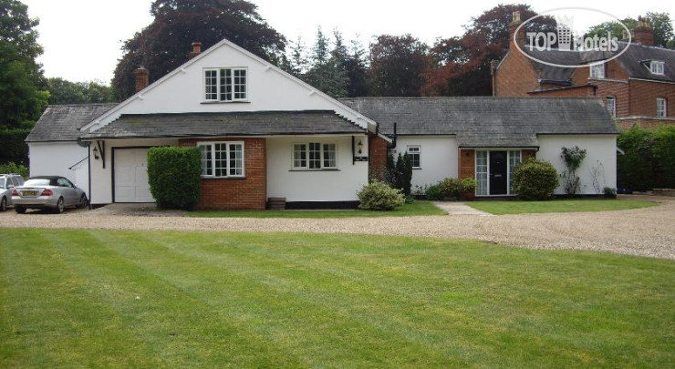 Hotel photo Coach House 2*