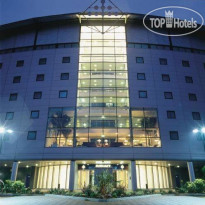 De Vere Venues Whites