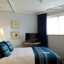 De Vere Venues Whites