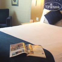 De Vere Venues Whites