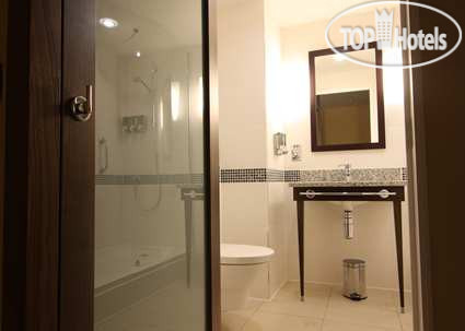 New photos from tourists Hampton By Hilton Liverpool John Lennon Airport 4*