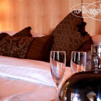 La Mon Country Club Hotel