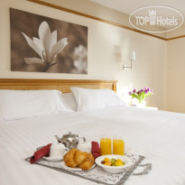 Marine Court Hotel 