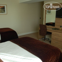 Ivanhoe Inn & Hotel 