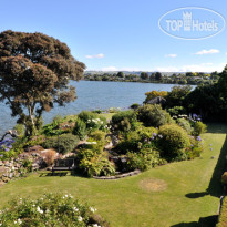 Black Swan Lakeside Boutique Hotel