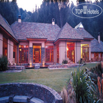 Treetops Lodge 