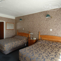 Picton Beachcomber Inn 