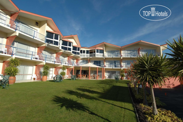 Hotel photo Picton Beachcomber Inn 3*