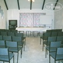 Oakwood Manor 