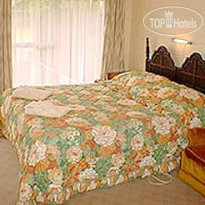 Cranford Court Motel 