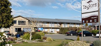 Hotel photo Taylors Motel 4*