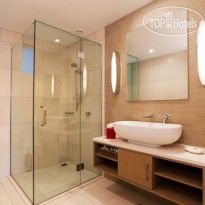 The Rees Hotel & Luxury Apartments