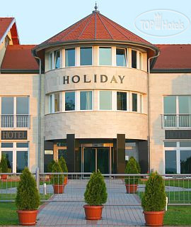 Hotel photo Holiday 3*