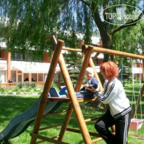 Art Hotel Zalakaros детская площадка