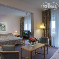 Hotel Raba City Center 