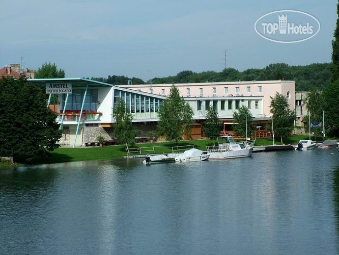 Hotel photo Amstel Hattyu Fogado 3*