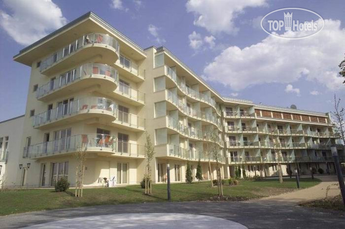 Hotelier's photos Velence Resort & Spa 4*