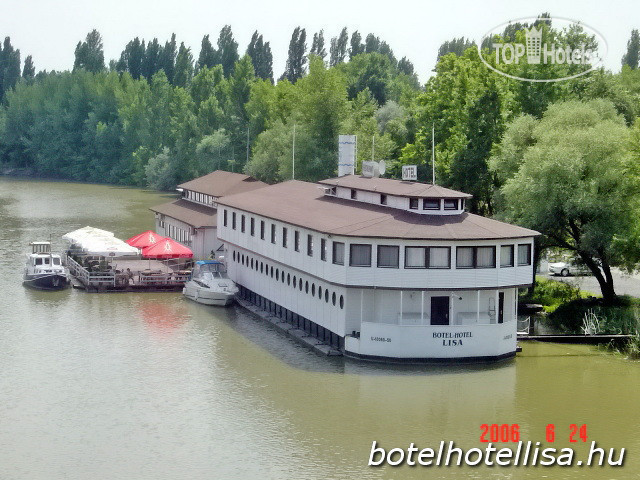 Hotel photo Botel Hotel Lisa 3*