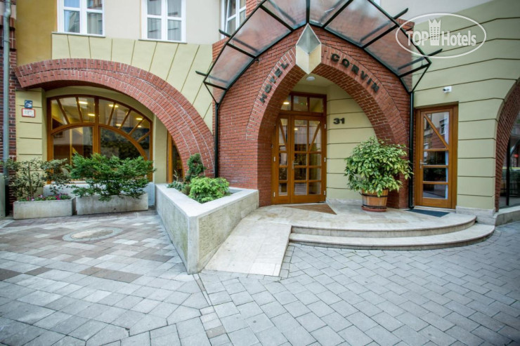 Corvin Hotel Budapest Corvin Wing