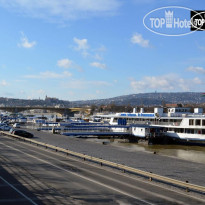Fortuna Boat Hotel & Restaurant