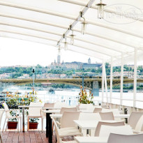 Fortuna Boat Hotel & Restaurant