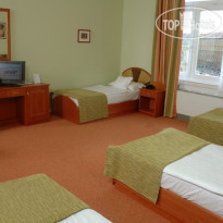 Baross City Hotel  Четырехместный номер