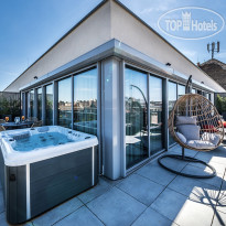 Up Hotel Budapest 