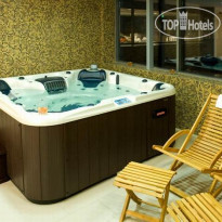 Expo Tower by Mellow Mood Hotels 