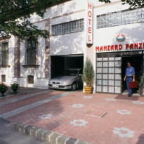 Manzard Panzio