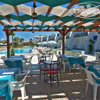 Smaragdi Hotel & Apartments 