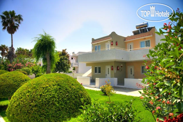 Lenaki Apartments