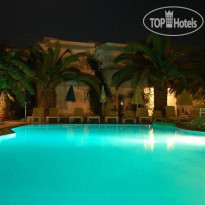 Yannis Apartments