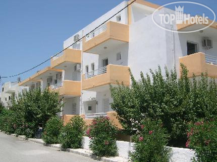 Hotel photo Peters Kool Pool Studios and Apartments 2*