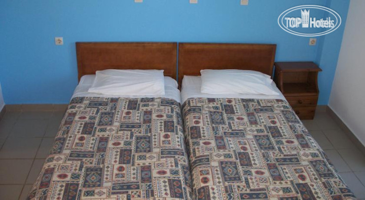 New photos from tourists Mayflower Studios 