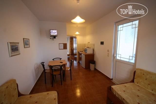 New photos from tourists Anastasia Apartments Kamari (закрыт) 2*