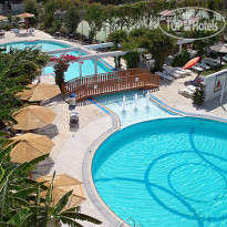 Peridis Family Resort